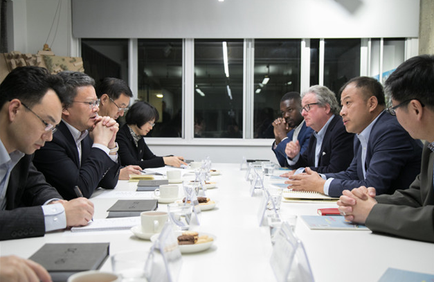 青島市長孟凡利對德才集團英國DC-HD設(shè)計院走訪調(diào)研(圖1)