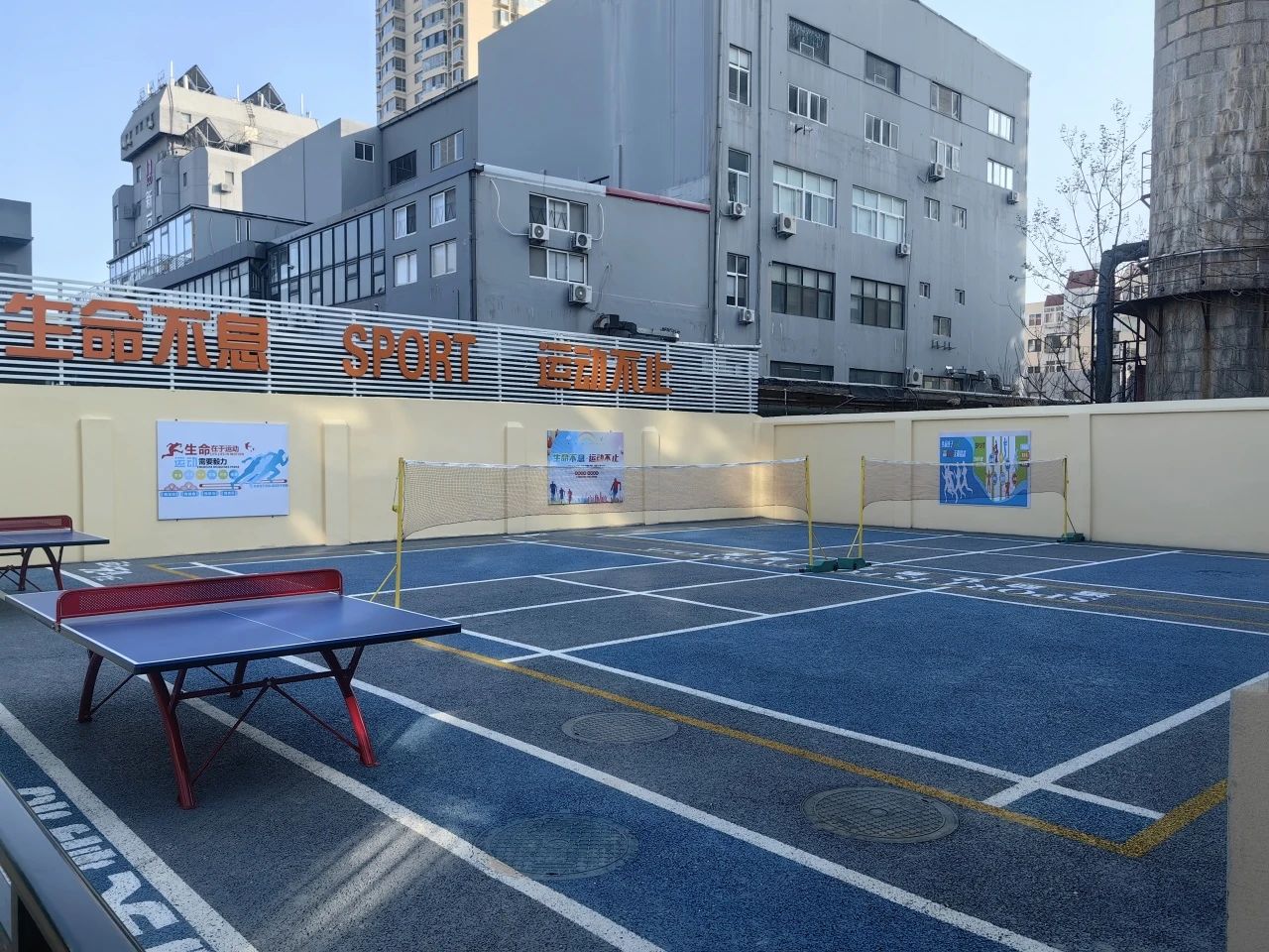青島市城市更新和城市建設總指揮部對中建聯(lián)合市南區(qū)金湖路海洋特色街區(qū)項目開展觀摩(圖10)